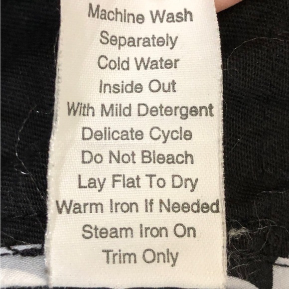 CAbi Style #329 The Band Military Black Blazer w Silver Accent Buttons - Size 8 - Picture 9 of 9